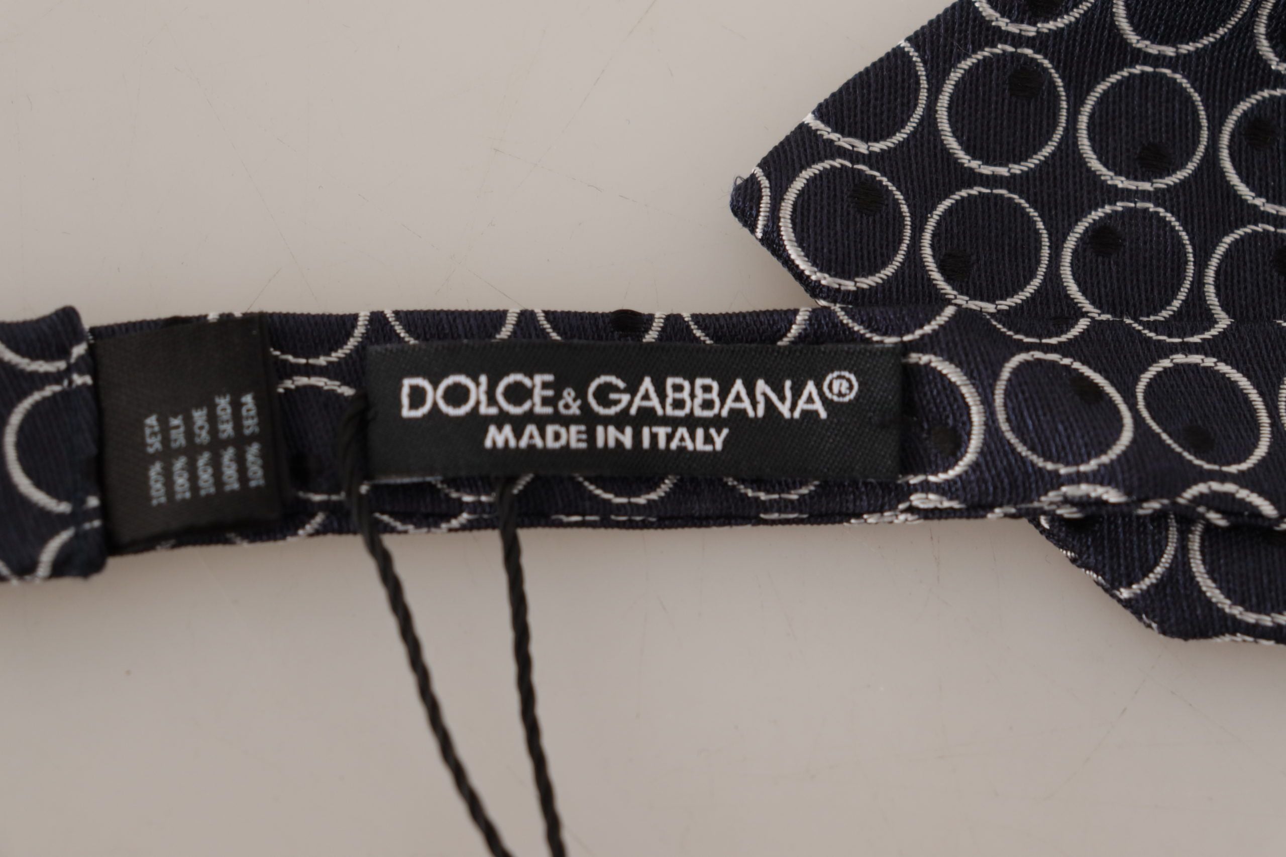 Κομψό ασπρόμαυρο μεταξωτό παπιγιόν Dolce & Gabbana