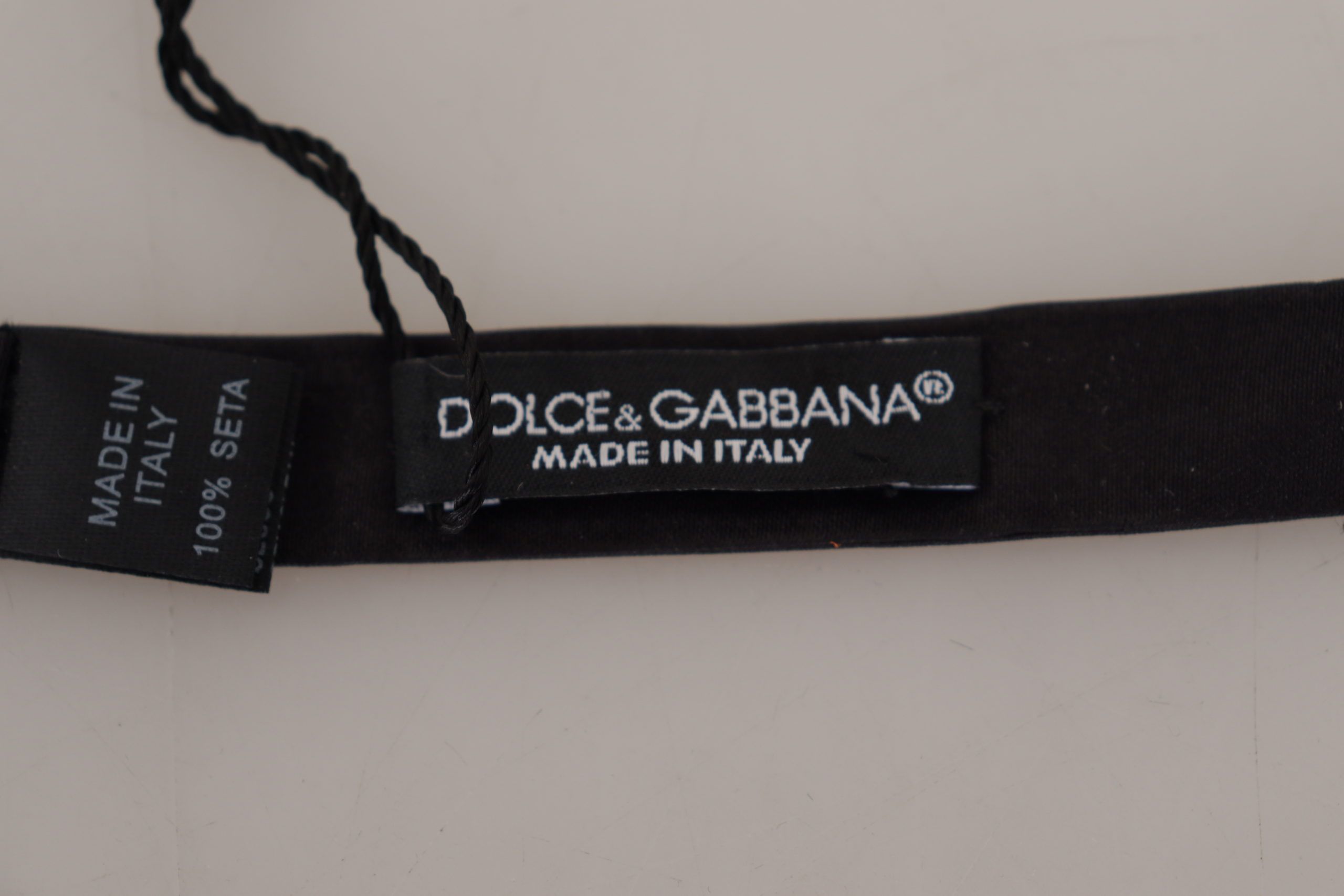 Κομψό μαύρο μεταξωτό παπιγιόν Dolce & Gabbana