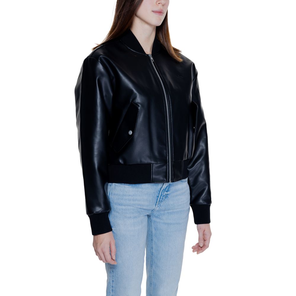 Calvin Klein Jeans Μαύρα Μπουφάν & Παλτό από Πολυαιθυλένιο