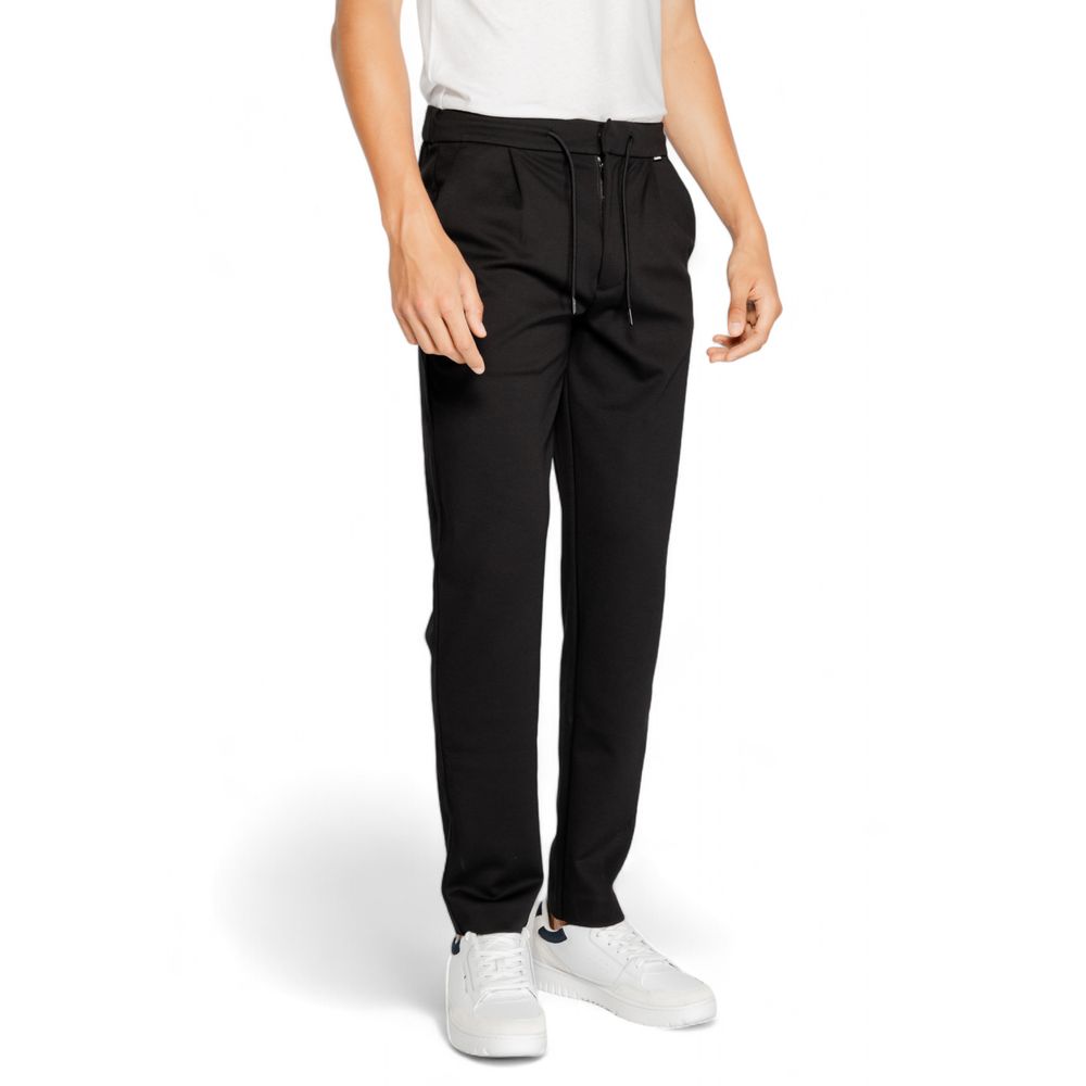 Calvin Klein Μαύρο τζιν και παντελόνι από ανακυκλωμένο πολυεστέρα