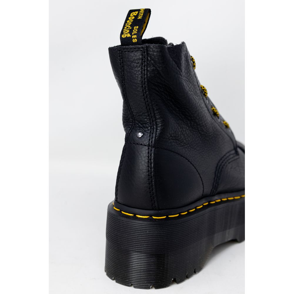 Μαύρη δερμάτινη μπότα Dr. Martens