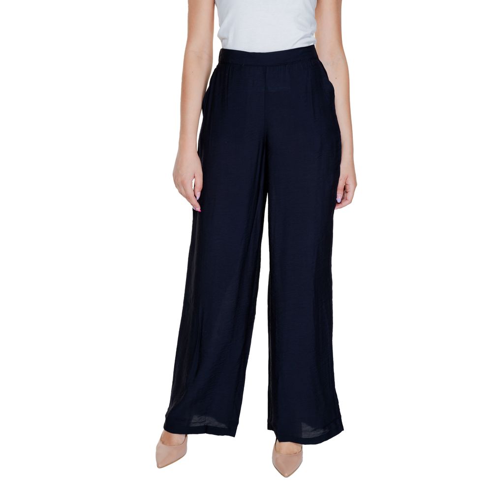 Vero Moda Μαύρο τζιν και παντελόνι βισκόζης