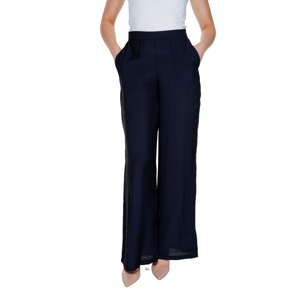 Vero Moda Μαύρο τζιν και παντελόνι βισκόζης