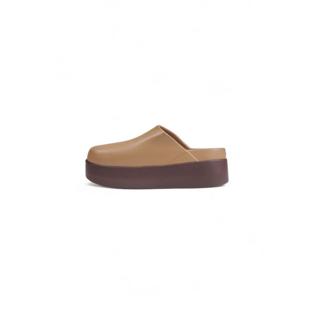 Συνθετικό Σανδάλι Crocs Beige