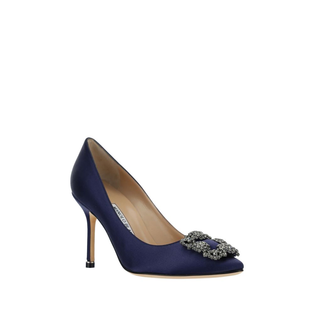 Γόβες Manolo Blahnik Hangisi