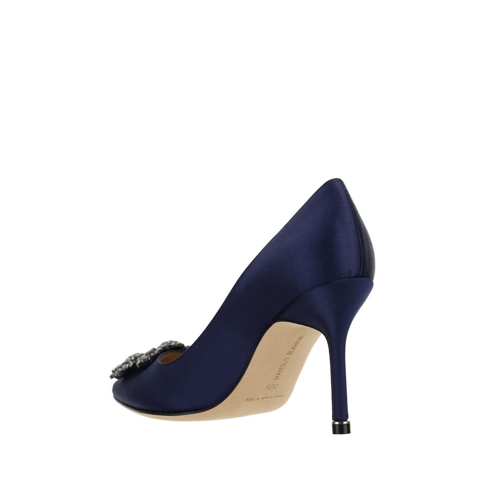 Γόβες Manolo Blahnik Hangisi
