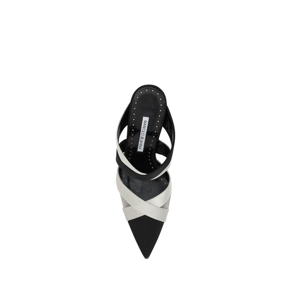 Γόβες Manolo Blahnik Oyounak