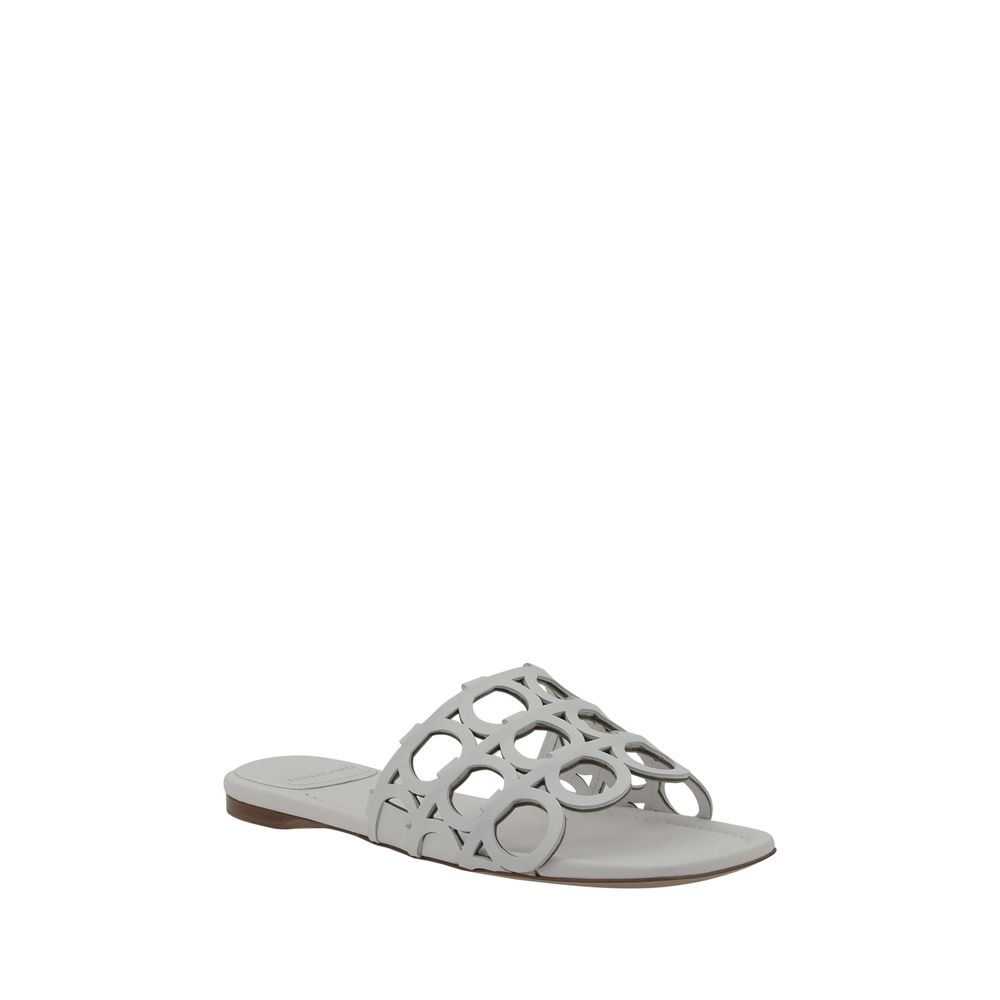 Σανδάλια με σχέδιο Ferragamo Gancini