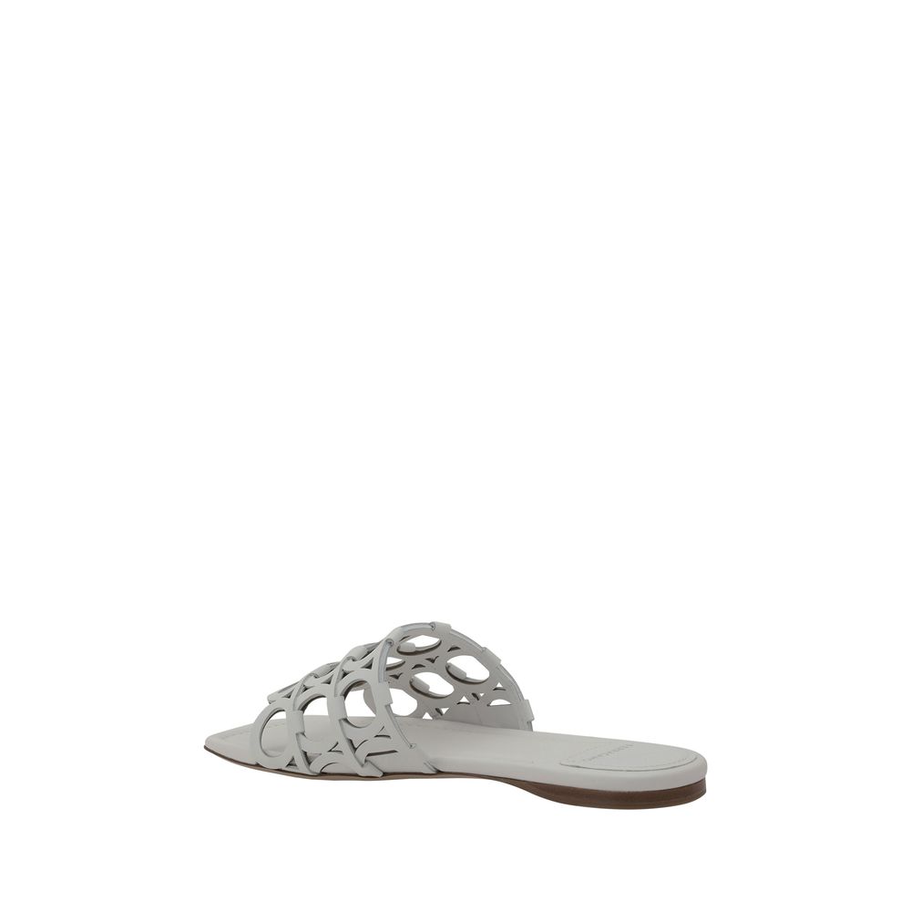 Σανδάλια με σχέδιο Ferragamo Gancini