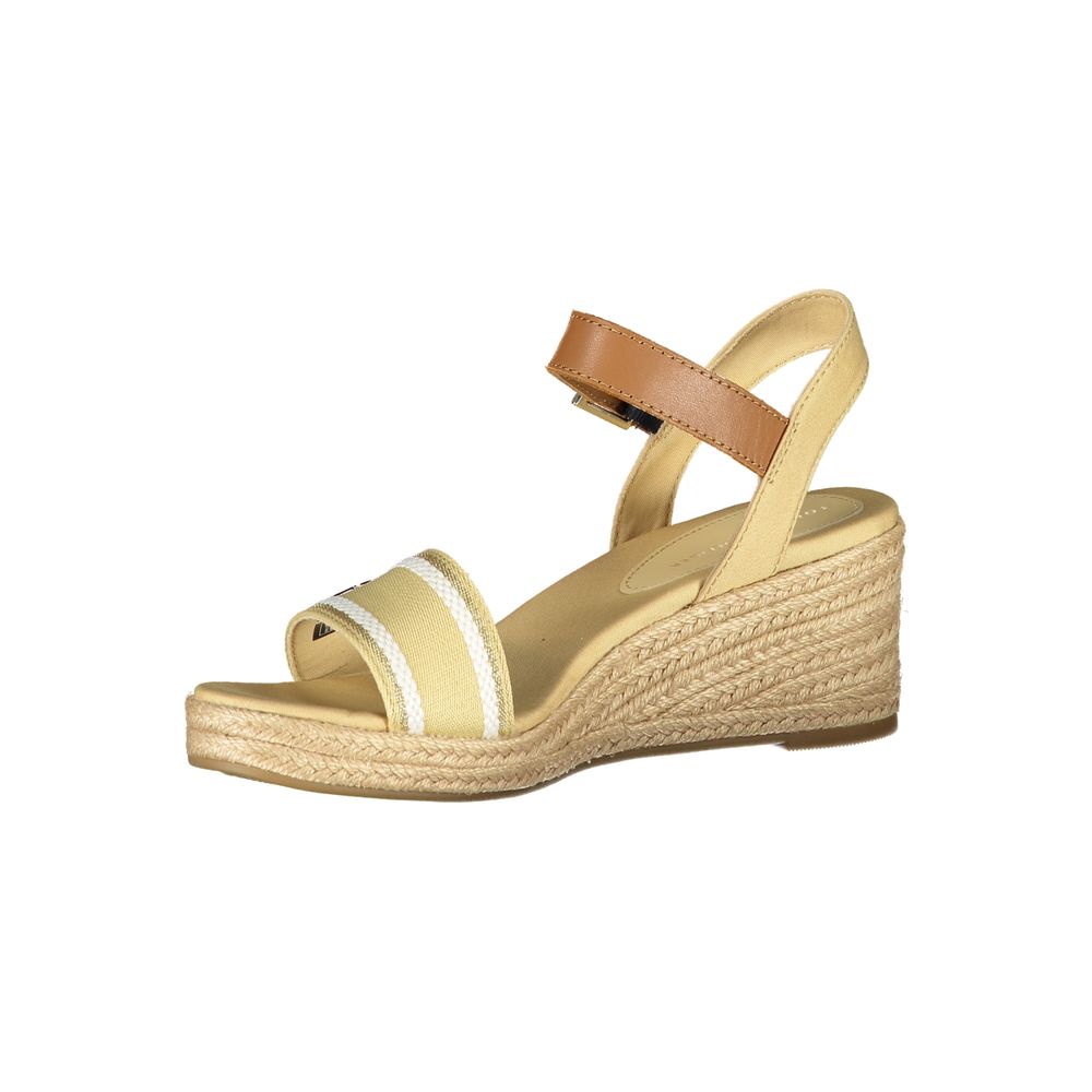 Σανδάλι Tommy Hilfiger Beige Polyester