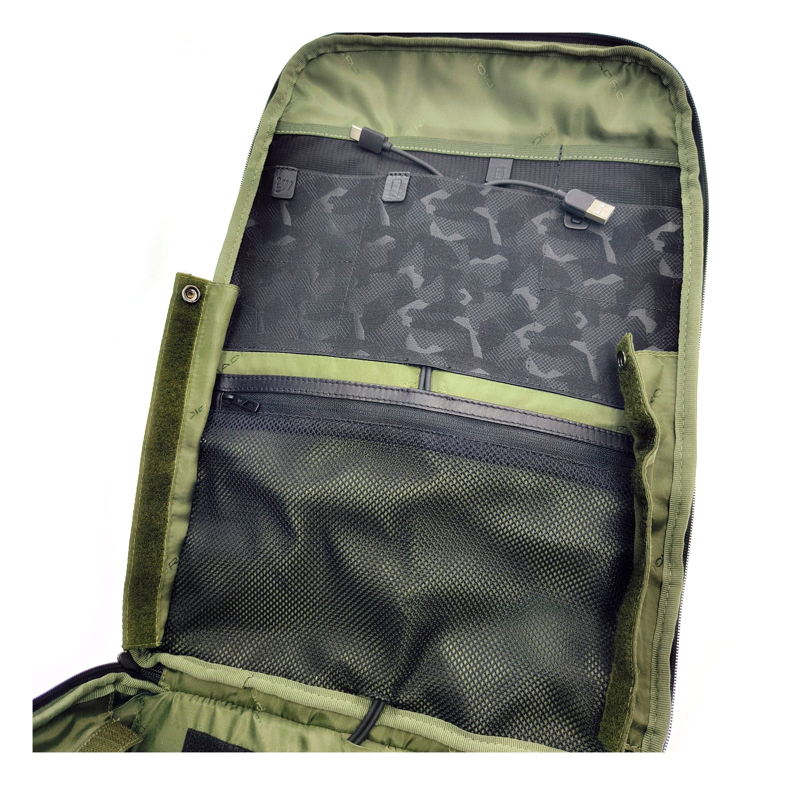 Piquadro Black Leather Backpack