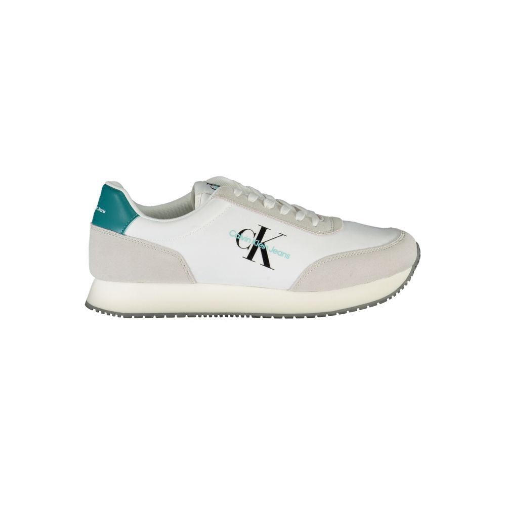 Calvin Klein Κομψά λευκά αθλητικά παπούτσια με κορδόνια με λεπτομέρεια σε αντίθεση