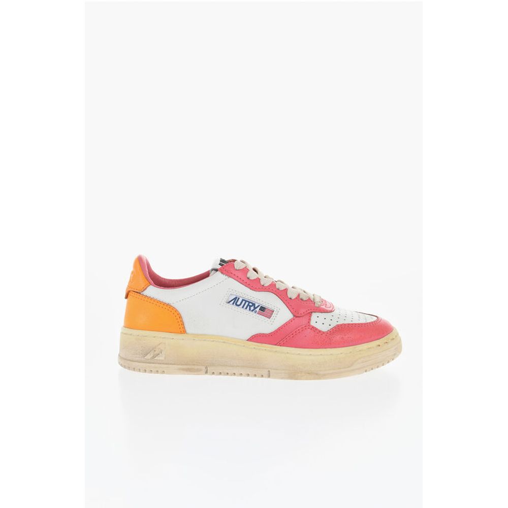 Autry Leather SUPER VINTAGE Low Top Sneakers