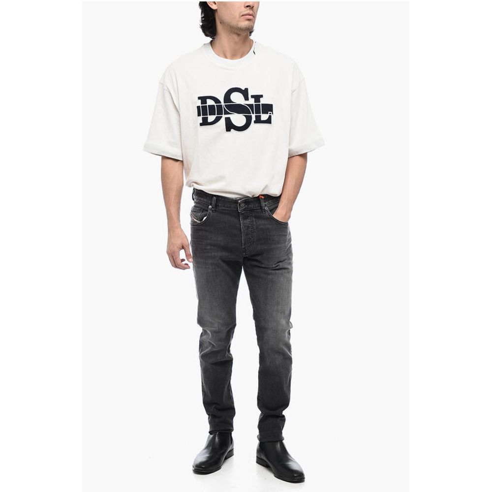 Diesel Tapered-fit D-YENNOX Denims L.32